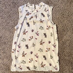 NWT Floral Sleeveless Blouse